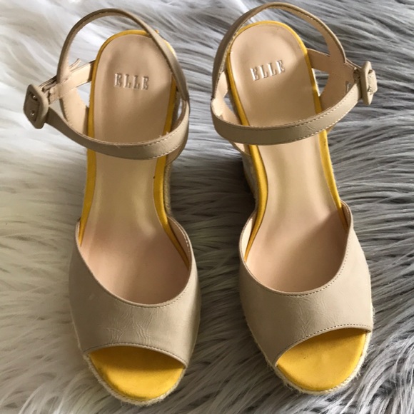 Perfect for summer espadrilles - Picture 2 of 3